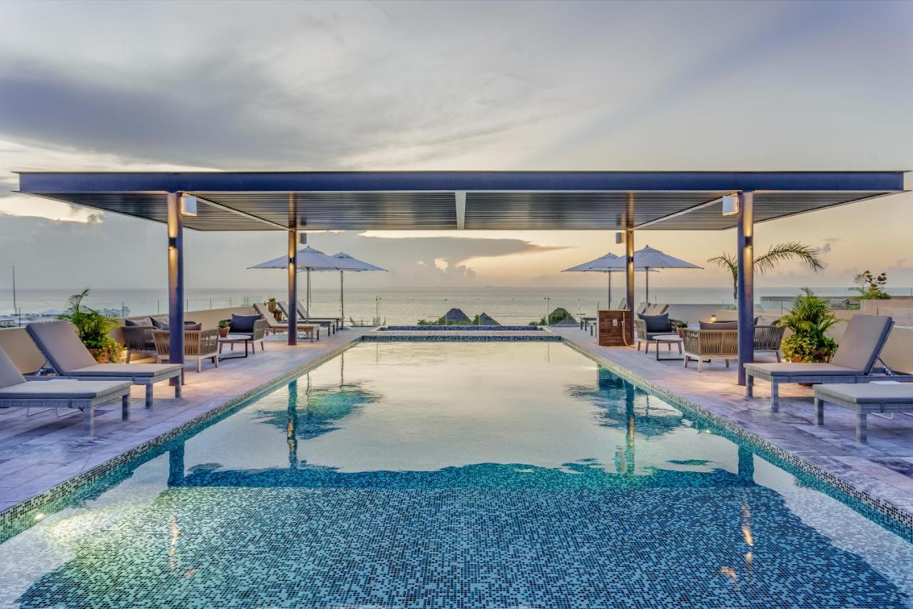 Singular Joy Residences Playa del Carmen Exterior photo